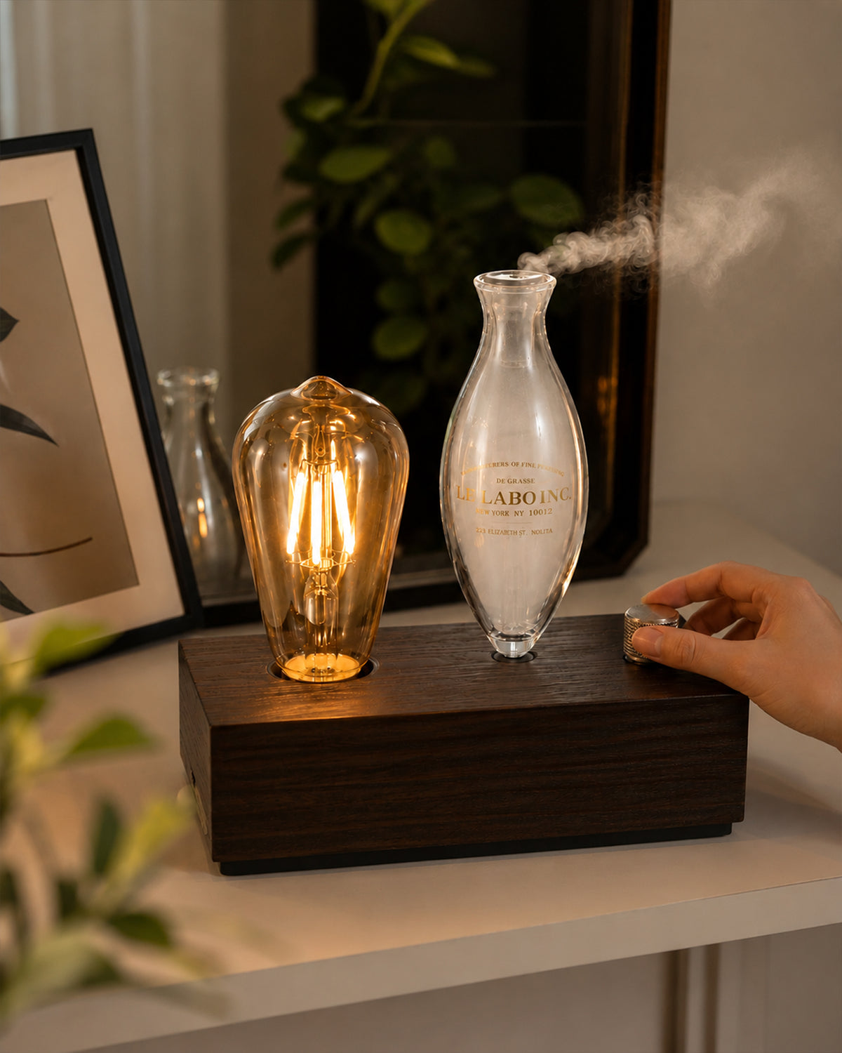 MISTRUNE diffuser styled in a warm interior