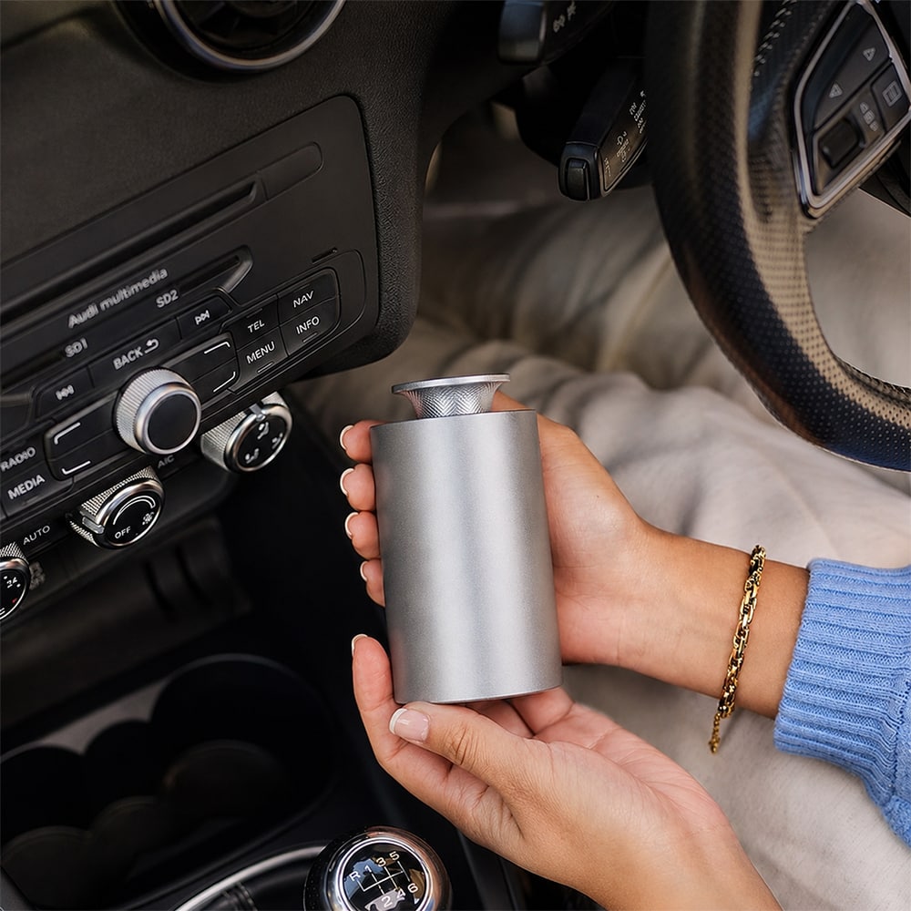 MISTRUNE Drive diffuser — a closer look, in hand