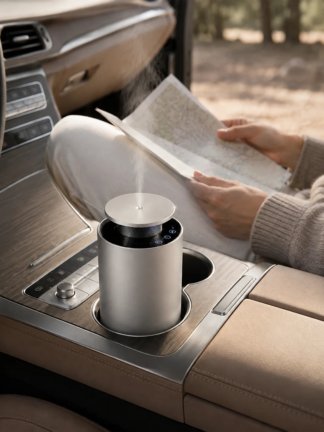 MISTRUNE drive diffuser lifestyle scene: A weekend away